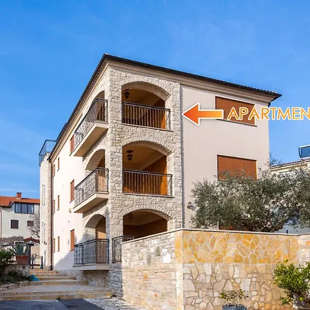 Marlera - Penthouse Apartment