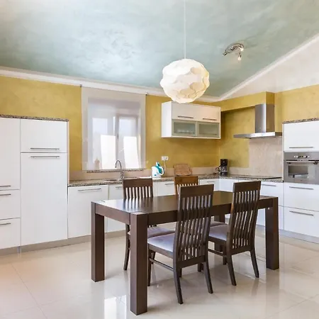 Marlera - Penthouse Appartement Ližnjan
